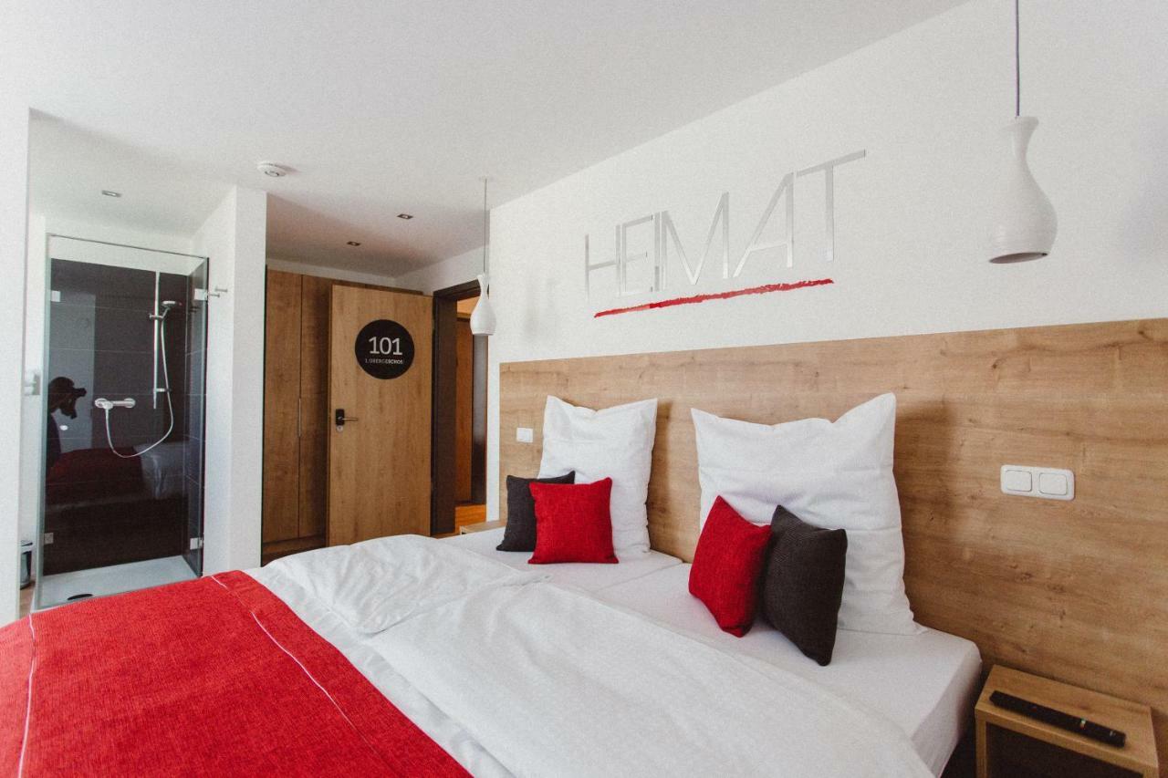 Heimat | Hotel & Boarding House Майнбург Экстерьер фото